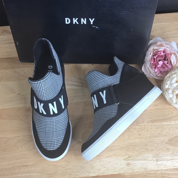 Dkny Shoes - DKNY Platform Wedge Black Sneakers 7.5M